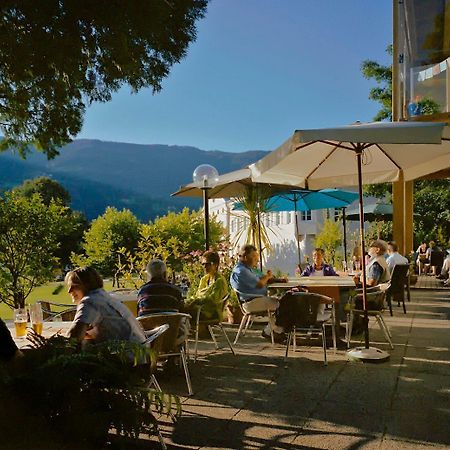 Fruehstueckspension "Schlosswirt" Ossiach Esterno foto