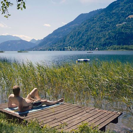 Fruehstueckspension "Schlosswirt" Ossiach Esterno foto