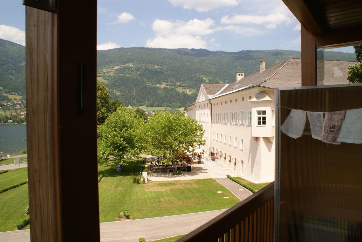 Fruehstueckspension "Schlosswirt" Ossiach Esterno foto