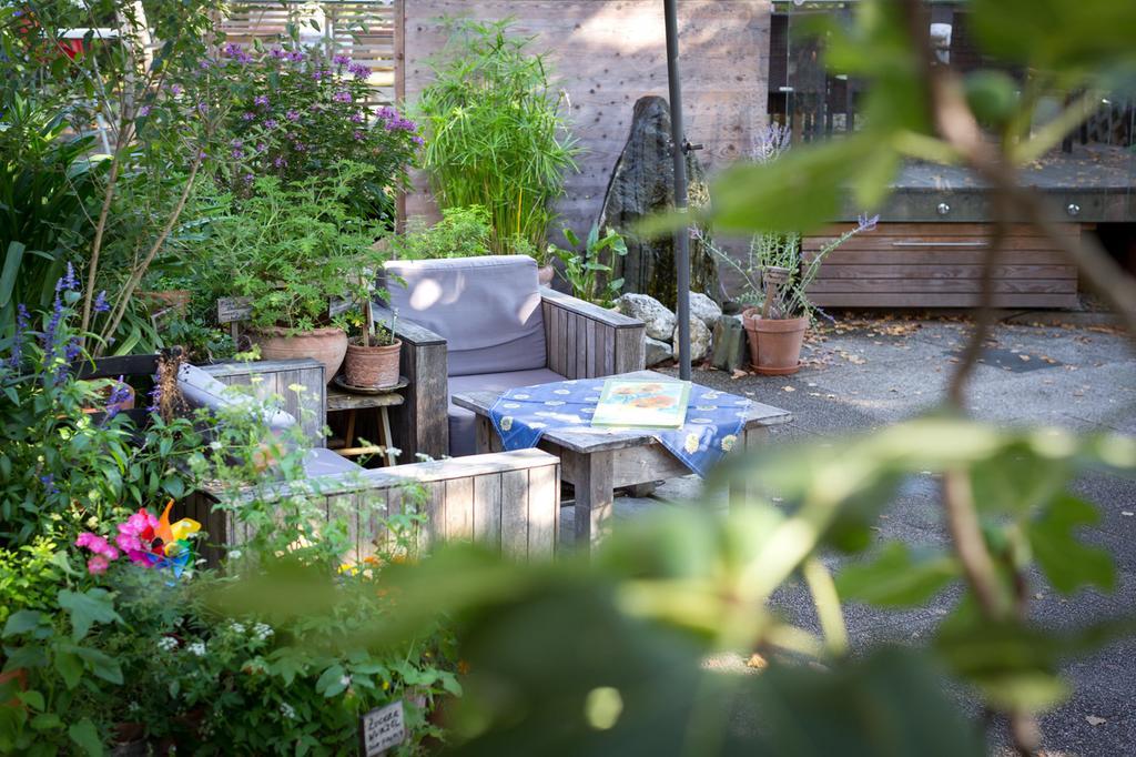 Fruehstueckspension "Schlosswirt" Ossiach Esterno foto