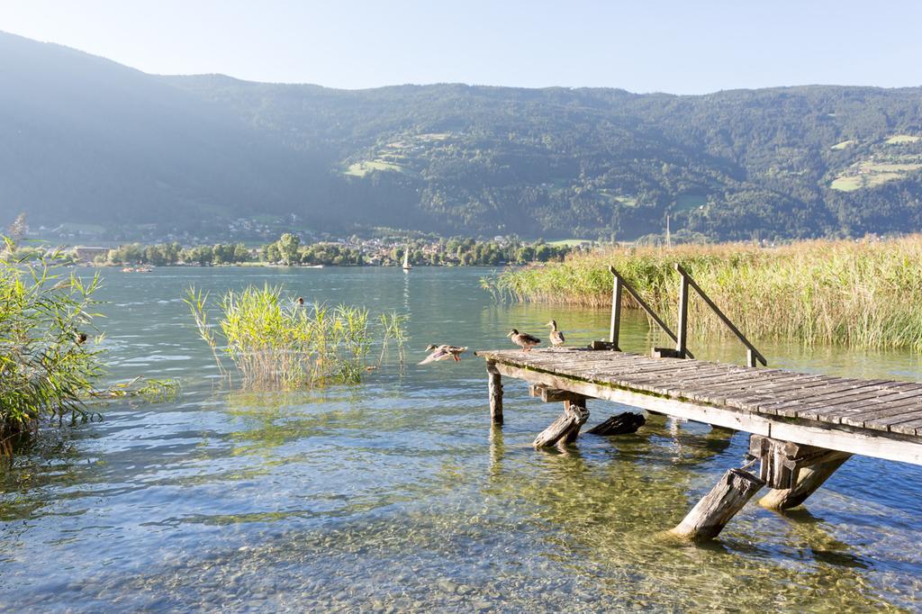 Fruehstueckspension "Schlosswirt" Ossiach Esterno foto